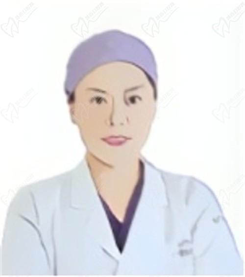 項美連