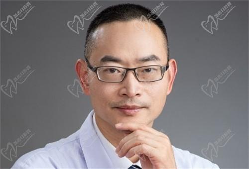 王時(shí)力